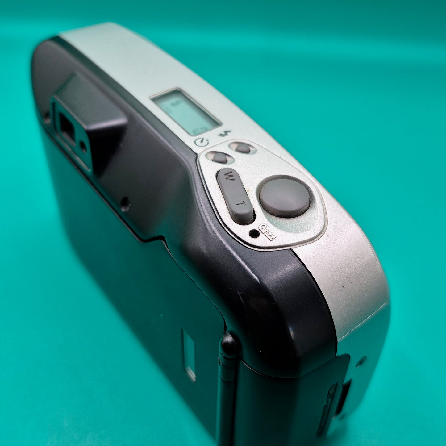 Minolta Riva Zoom 70