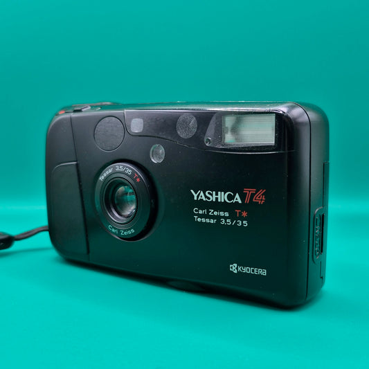 Yashica T4