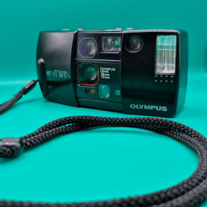 Olympus AF-1 Twin