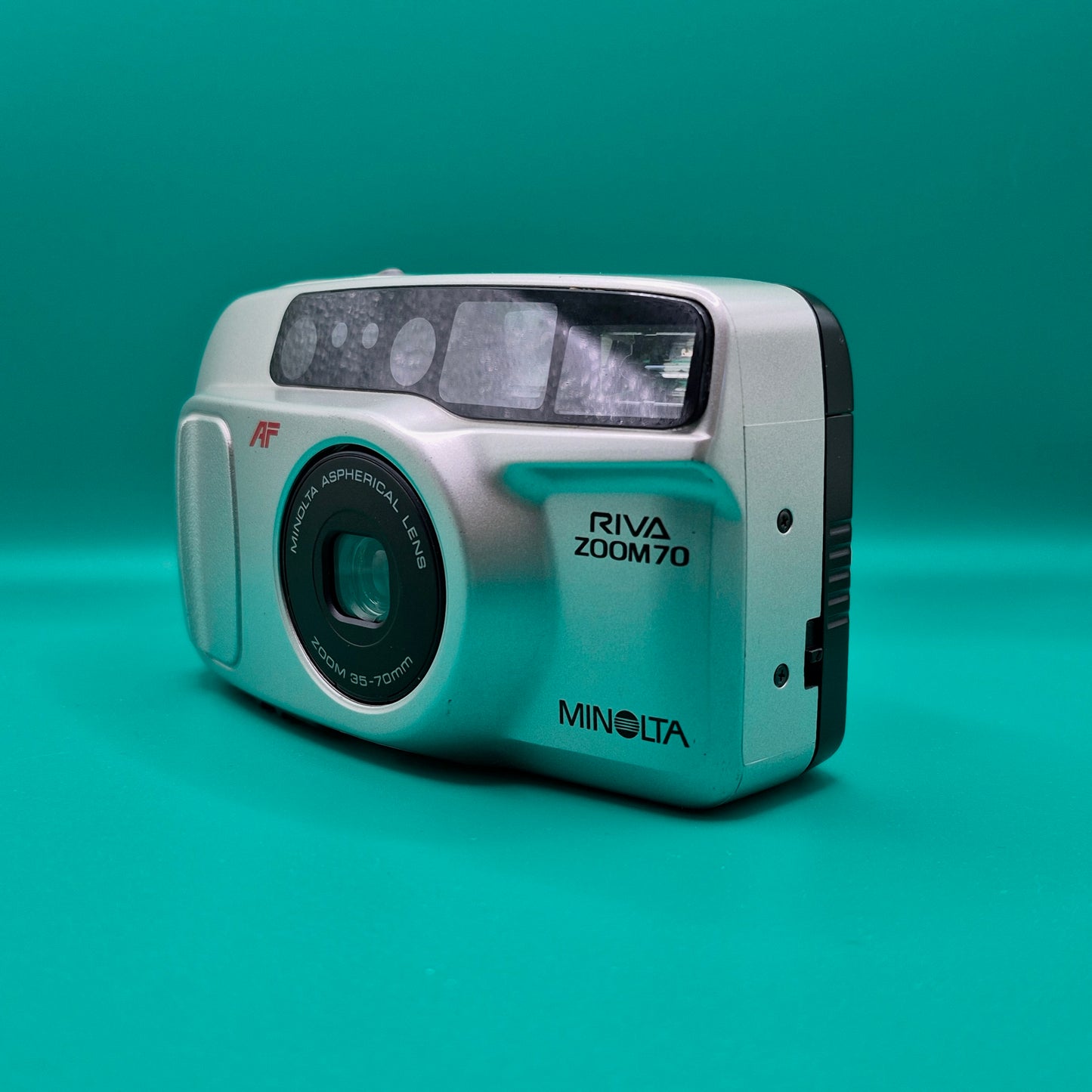 Minolta Riva Zoom 70