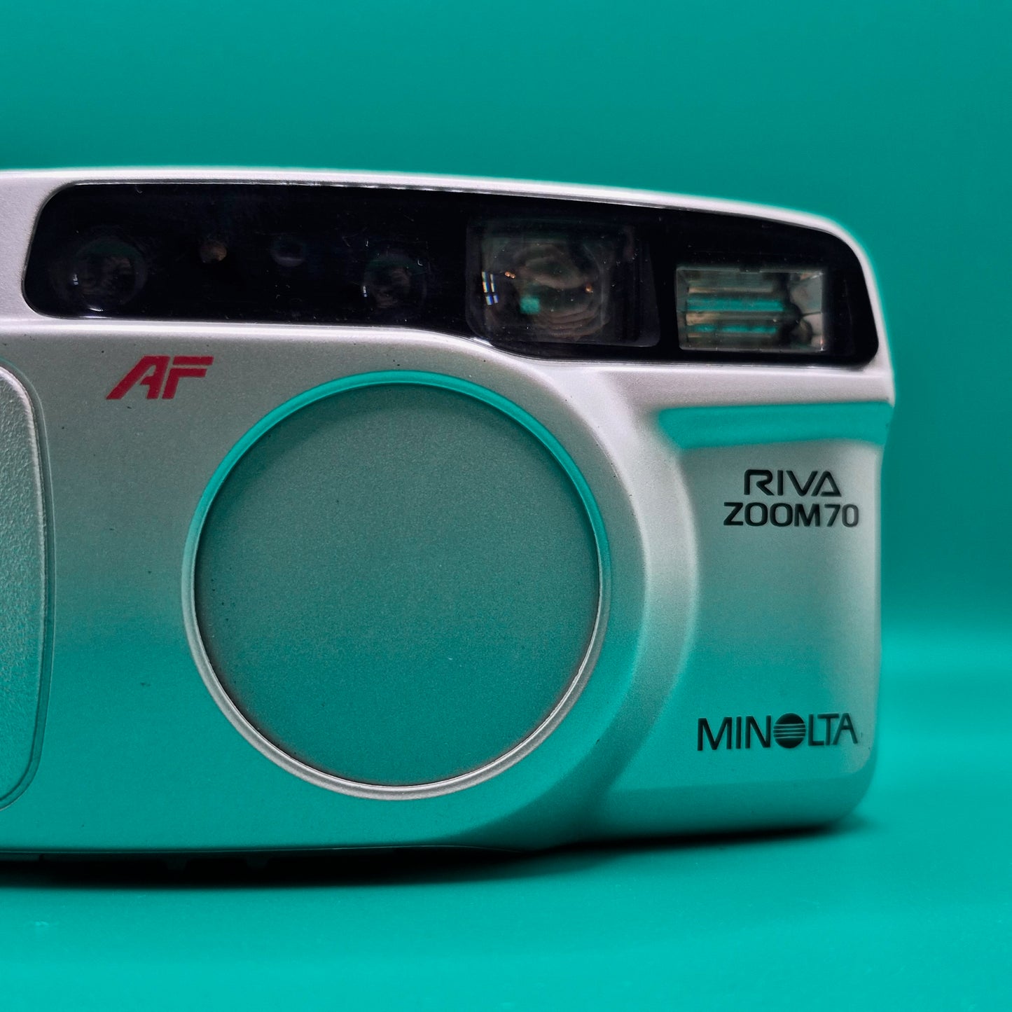 Minolta Riva Zoom 70