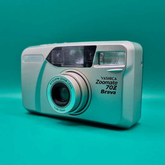 Yashica Zoomate 70z Brava